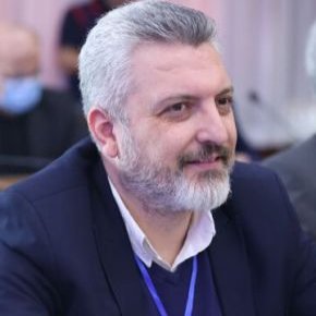 امیر عزیزی پور اسکواش کیست؟ + بیوگرافی