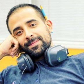 علی اسداللهی شاعر الان کجاست؟