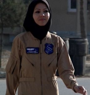 بیوگرافی صفیه فیروزی خلبان افغانی و همسرش + سنگسار