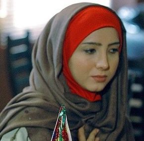 بازیگر نقش نازآفرین محبوب ساختمان پزشکان کیست؟ + بیوگرافی