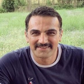 کورش سلیمانی در سریال آواز مه