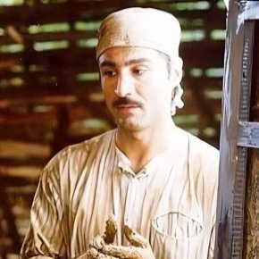 عباس در سریال در چشم باد