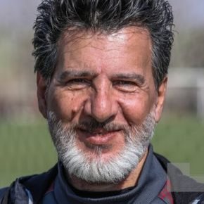 شاهرخ بیانی الان کجاست و چه می کند؟