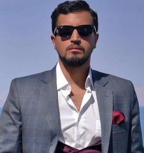مهرداد صدیقیان در فیلم ایده اصلی در نقش رامین