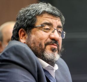 بیوگرافی فواد ایزدی کارشناس و همسرش + فرزندان