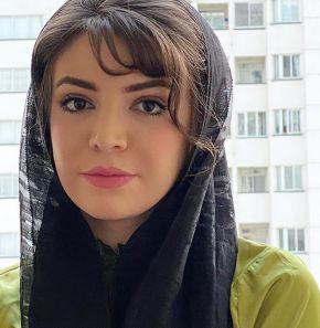 بیوگرافی آوا دارویت بازیگر و همسرش + زندگینامه