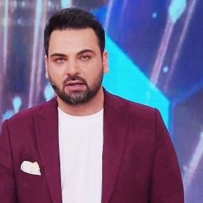 کودکی احسان علیخانی