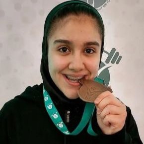 غزاله حسینی وزنه برداری